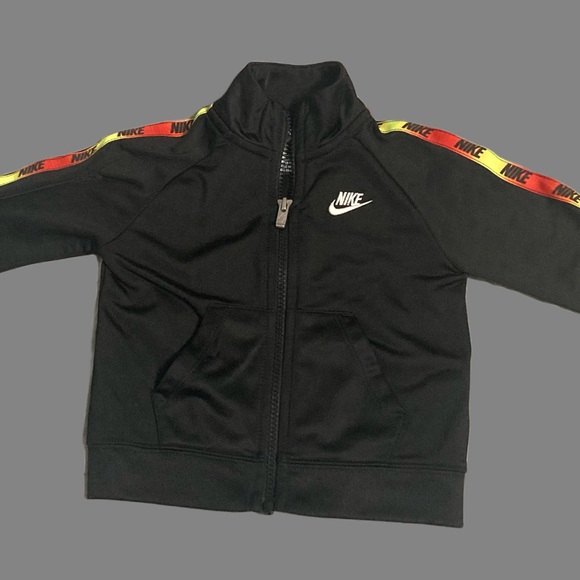 Nike kids 2 pieces set 18m - Picture 3 of 6